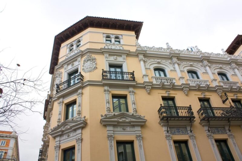 Skip-the-Line Thyssen-Bornemisza Museum Madrid Private Tour - Why Choose a Private Tour?