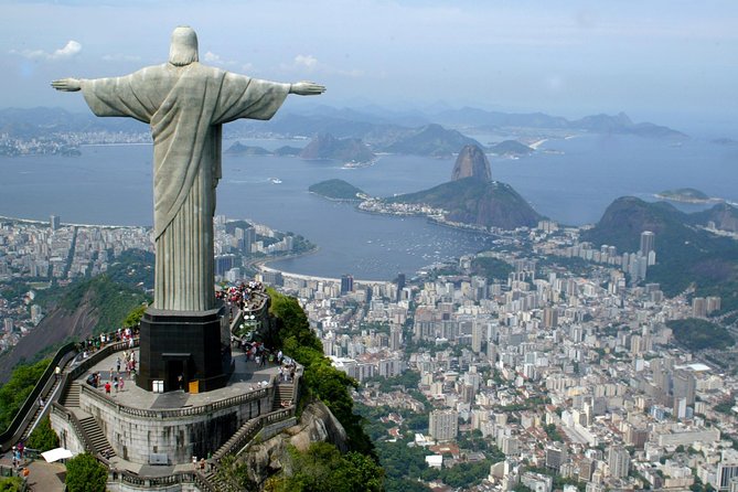 Skip the Line to Christ Redeemer by Train With Maracanã Stadium - Itinerary: A Journey to Christ