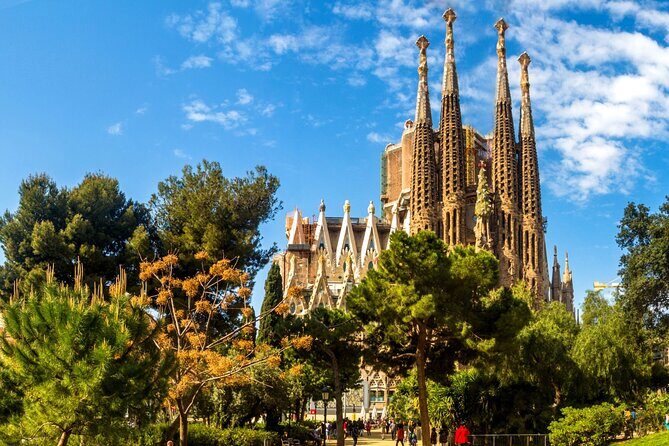 Skip-the-line tour inside the Sagrada Familia - FAQ