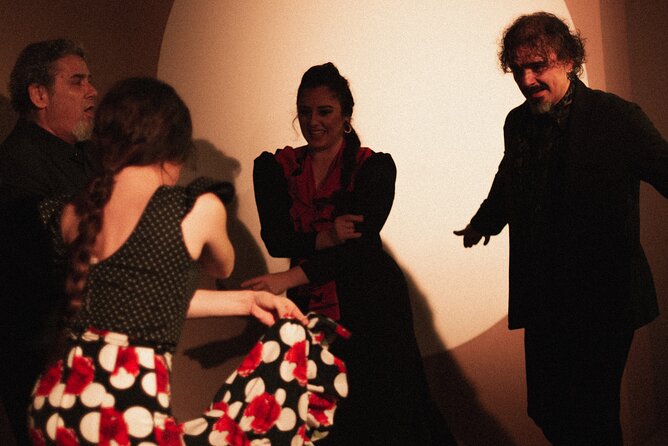Skip the Line: Traditional Flamenco Show Ticket - Performance Highlights