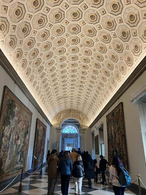Skip-The-Line Vatican Museum, Galleries & Sistine Chapel - Highlighting the Art and Atmosphere