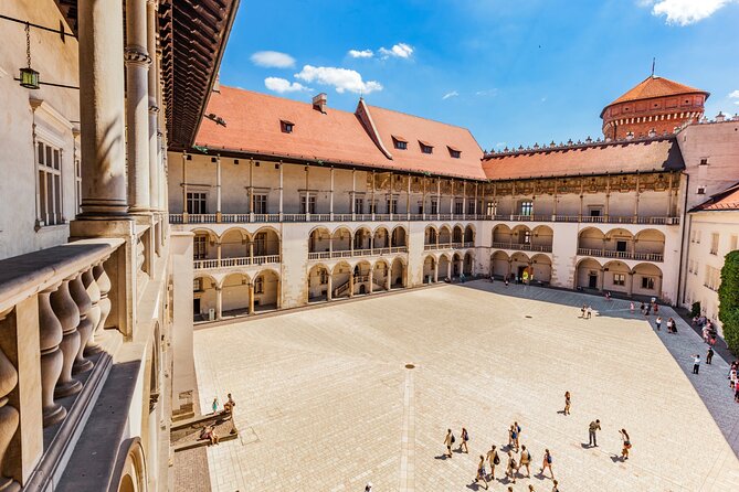 Skip-the-Line Wawel Castle Chambers Private Tour - Wawel Castle State Rooms