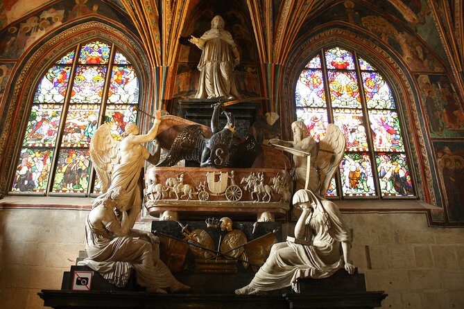 Skip-the-Line Wawel Castle Chambers Private Tour - Booking Information