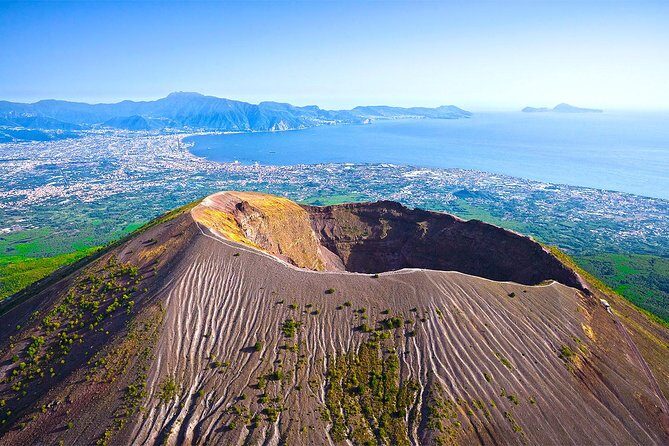 Skip-the-lines private tour of Ancient Herculaneum and Volcano Vesuvius with local guide and driver - Why This Tour Stands Out