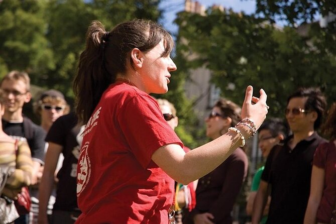 Skip-the-Ticket-Line Edinburgh Castle Walking Tour - Tour Details