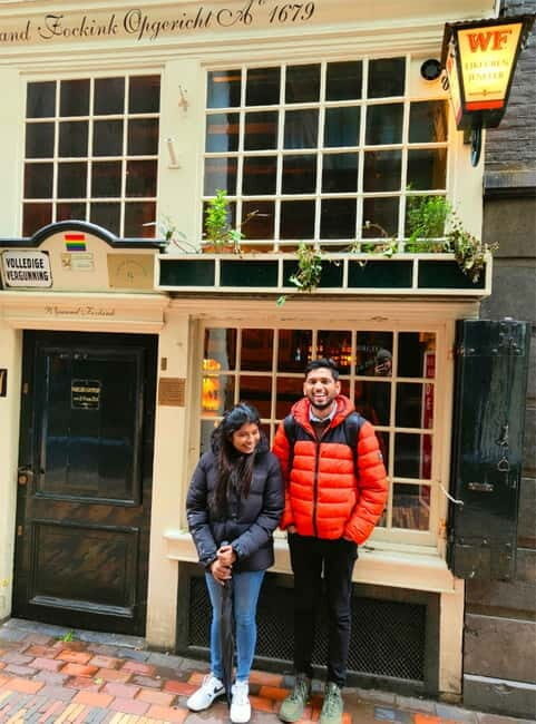 Skipping Lines & Sipping Beers: A History Tour of Amsterdam - FAQ