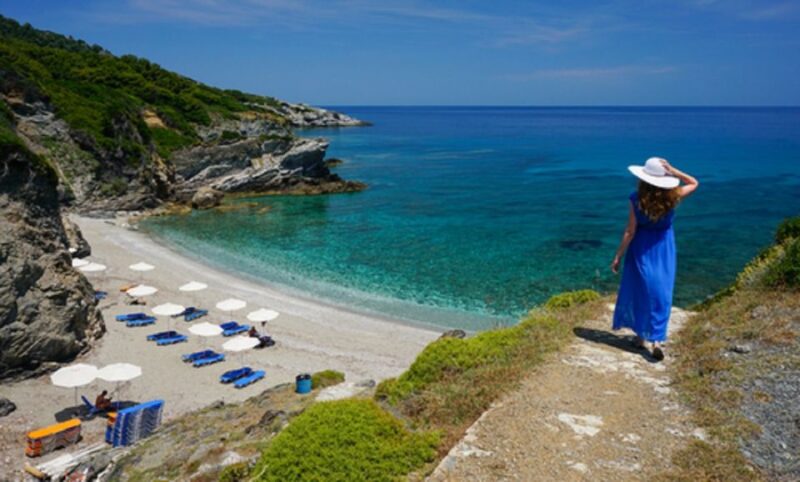 Skopelos Island: Easy Guided Hike - End Point and Relaxation