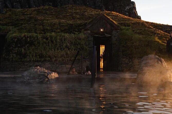 Sky Lagoon Transfers to/from Keflavík International Airport - Sky Lagoon Transfers to/from Keflavík International Airport: A Practical Review