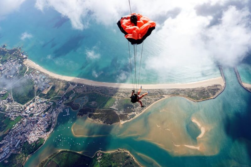 Skydive Algarve: Tandem Skydiving 10.000ft (up to 15.000ft) - What Makes Skydive Algarve Stand Out?
