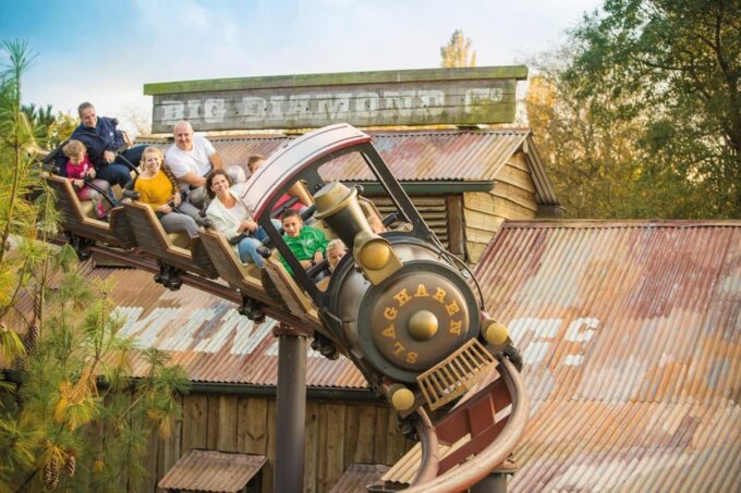 Slagharen: Dayticket Themepark & Resort Slagharen - Tips for a Great Visit