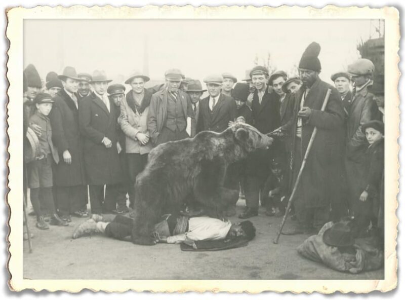 Slavery in Romania,Myths and Truths on Gypsies, Walking Tour - Key Points