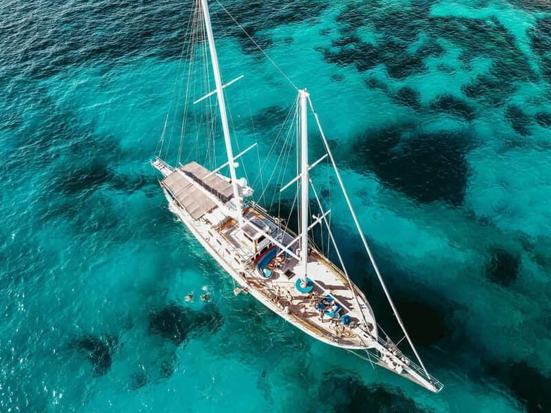 Sliema: Boat Party with Full Open Bar - Key Points