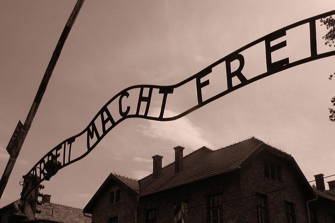 Small Group Auschwitz & Birkenau Guided Tour From Warsaw ABTA - Itinerary and Experience