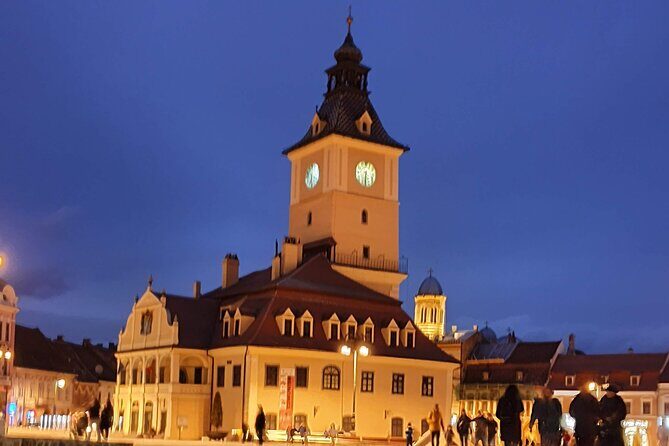 Small-Group Brasov-CROWN City Evening Tour with wine - A 2.5-Hour Evening Stroll Through Brasov’s History and Lights