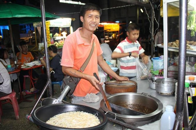 Small-Group Chiang Mai Evening Street Food Tour - Additional Tour Details