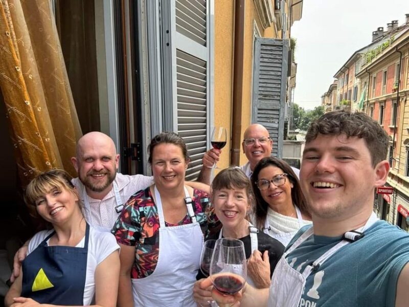 Small Group Cozy Cooking Class in a Typical Milanese Home - Key Points
