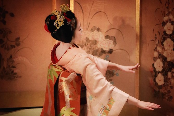 Small-Group Dinner Experience in Kyoto With Maiko and Geisha - Accessing a Hidden Part of Japanese Culture