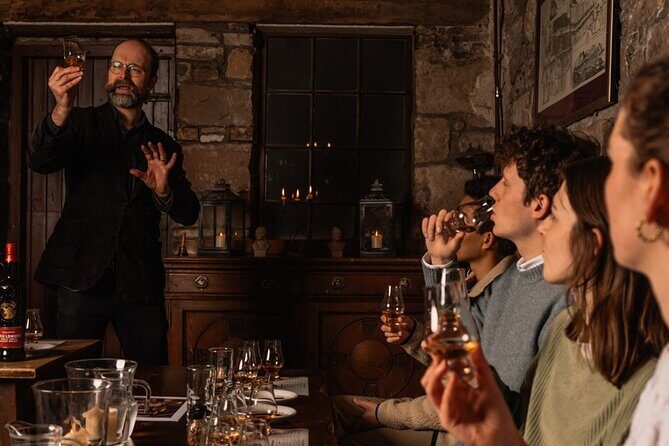 Small Group Edinburgh Whisky Tour and Tasting - The Itinerary in Detail