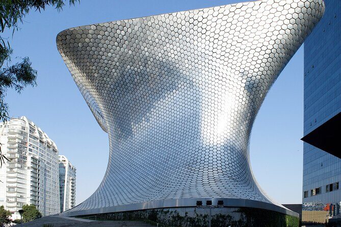 Small Group Electric Bike Tour of Mexico City with Food Tastings - Who Should Consider This Tour?