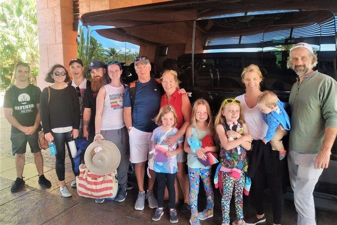 Small Group/ Family Private Roundtrip Airport Shuttle - Key Points