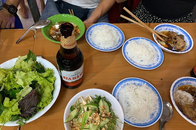 Small-group Hanoi Street Food Walking Tour - Delicious Local Dishes