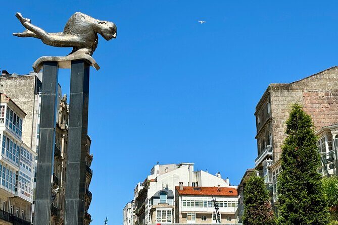 Small Group Historic Walking Tour of Vigo - Discover Vigo Through Its Streets: A Detailed Look at the Small Group Historic Walking Tour