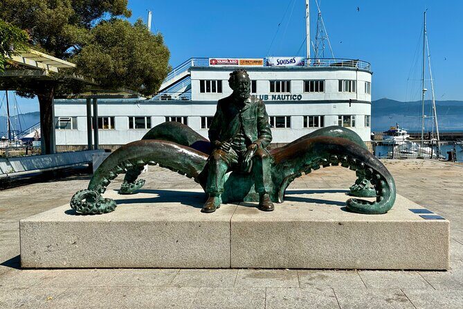 Small Group Historic Walking Tour of Vigo - Analyzing the Itinerary: What You Can Expect