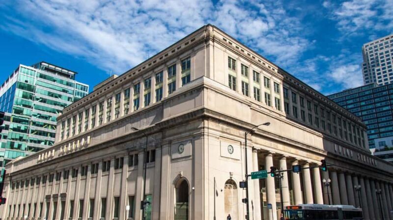 Small Group Max 12: Chicago Architecture and Aesthetics Tour - FAQ