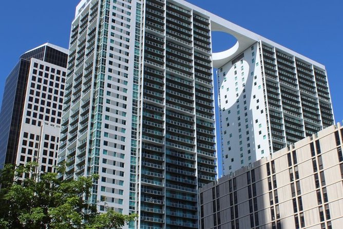 Small Group Miami City Tour With Hotel Pickup Included - Exploring Miamis Neighborhoods