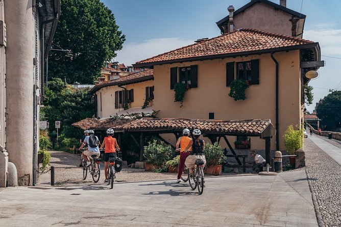 Small-Group Milan Highlights E-Bike Tour - Difficulty and Age Limit