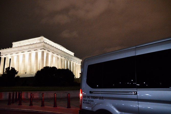 Small Group National Mall Night Tour With 10 Top Attractions - Meeting and End Point