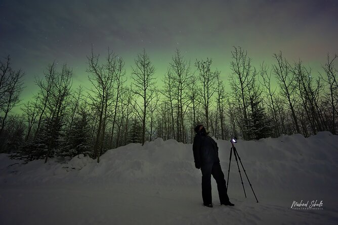 Small Group Northern Lights Lodge Tours From Fairbanks Solo Traveler - Good To Know
