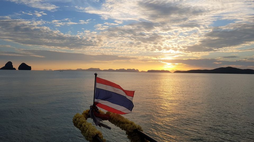 Small Group Phang Nga Bay Relaxing Sunset Tour With Lunch - Cooking Class in Phang Nga Bay