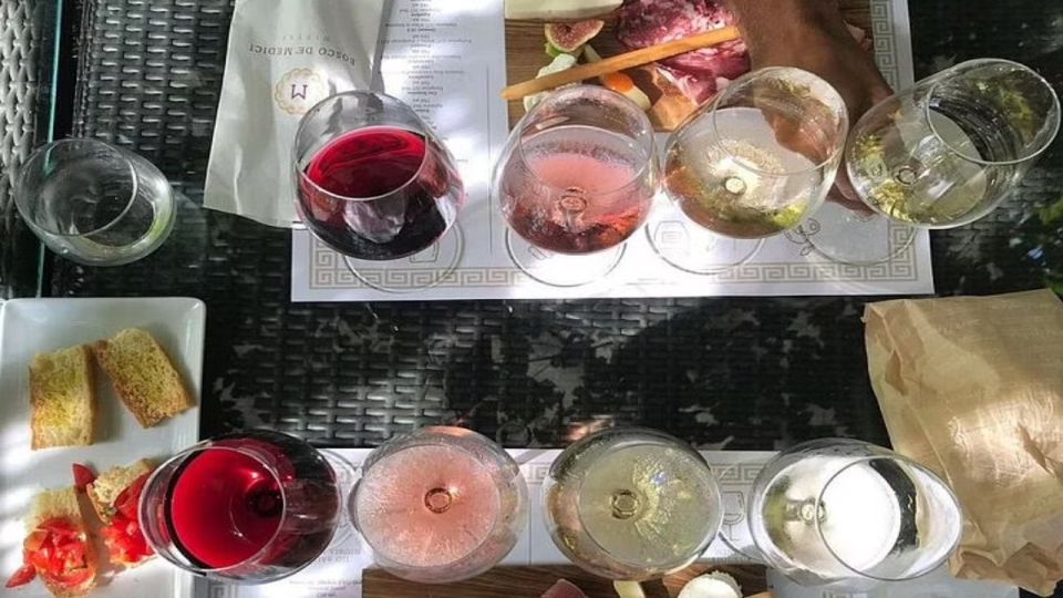 Small Group Pompeii Wine Tasting: Lunch & Transfer Included - Highlights of the Tour
