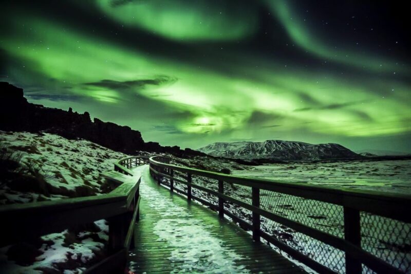 Small-Group Premium Northern Lights Tour From Reykjavik - Key Points