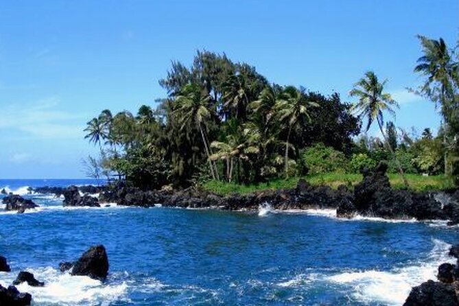 Small Group Road to HāNa Tour 6 to 8 Passengers - Reviews