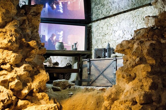 Small-group Rynek Underground Museum Guided Tour in Krakow - Good To Know