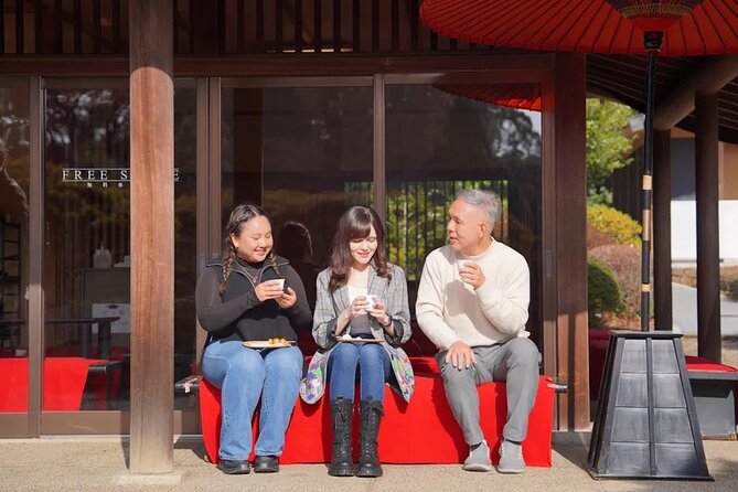 Small Group Shinjuku Gyoen Walking Tour - Accessibility and Participation