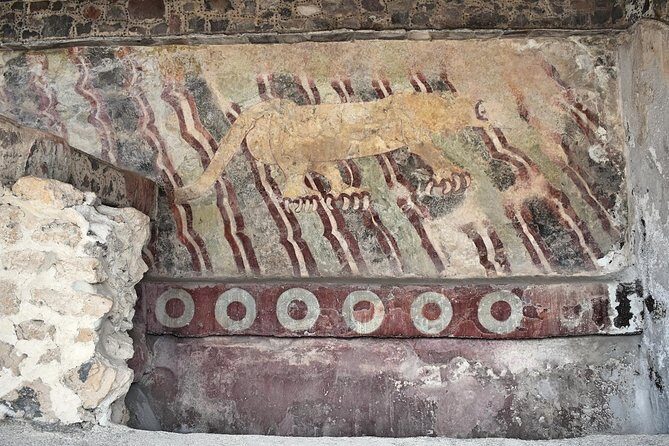 Small Group: Teotihuacan Pyramids and Shrine of Guadalupe from Mexico City - The Sum Up