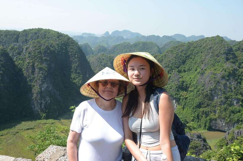 Small Group Tour Bai Dinh, Trang An, Mua Cave From Ninh Binh - Mua Cave Exploration
