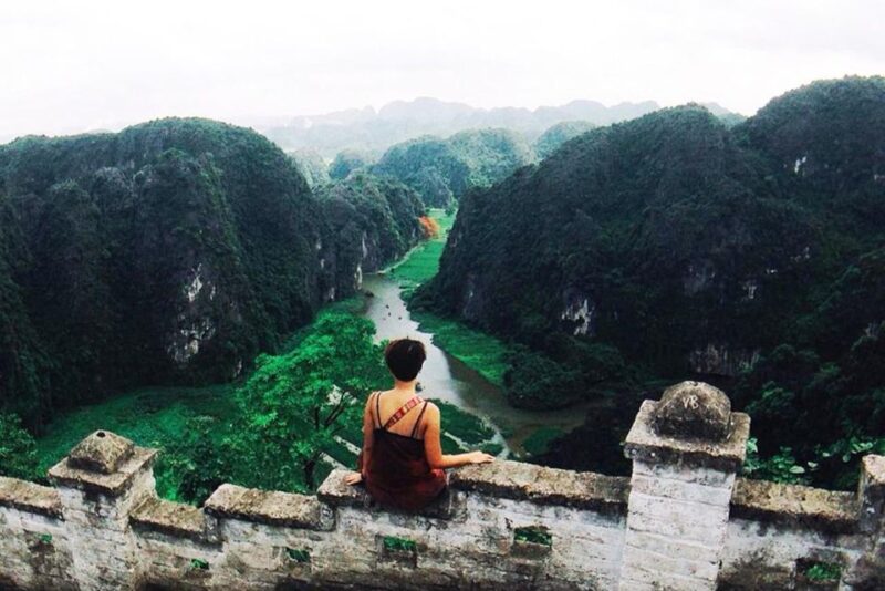Small Group Tour Hoa Lu Trang An Mua Cave, Buffet. Boat - Key Points