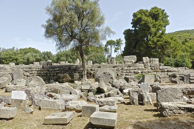 Small Group Tour of Ancient Olympia and Local Food Tasting - Why This Tour Stands Out