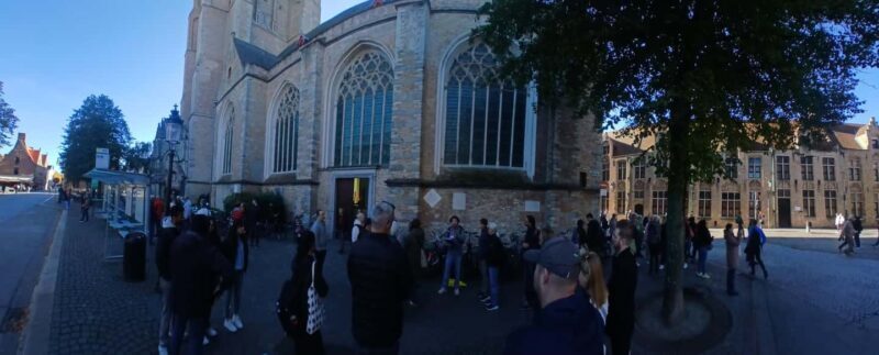 Small-Group Tour of Bruges with a local. Free Praline - An Introduction to Bruges’ Charm: What to Expect