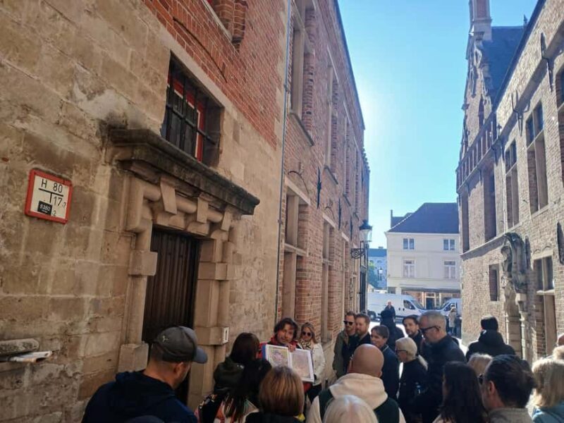 Small-Group Tour of Bruges with a local. Free Praline - A Taste of Bruges’ Sweet Side
