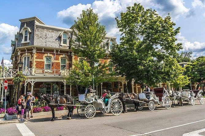Small Group Tour of Niagara With Boat Cruise From Toronto - Group Size and Transportation