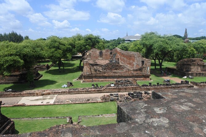 Small Group Tour to Ayutthaya Temples From Bangkok With Lunch - Highlights of the Guided Tour