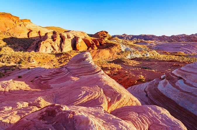 Small Group Valley of Fire Tour + Free Lunch - A Well-Rounded Itinerary