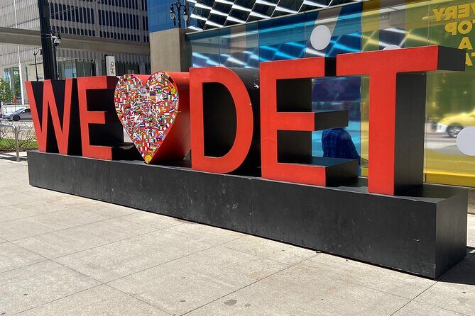 Small Group Walking Bar Tour - Exploring Detroit’s Nightlife and Heritage