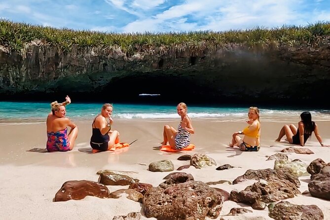 Small Groups SAFARI to Marietas Islands Including Hidden Beach - Safety and Accessibility
