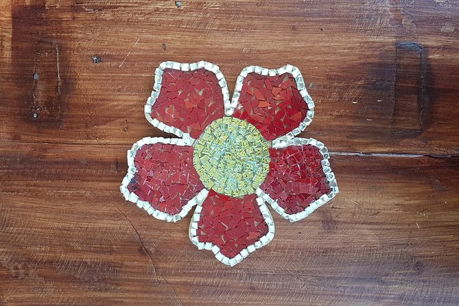 Small Mosaic Workshop - Amenities and Inclusions
